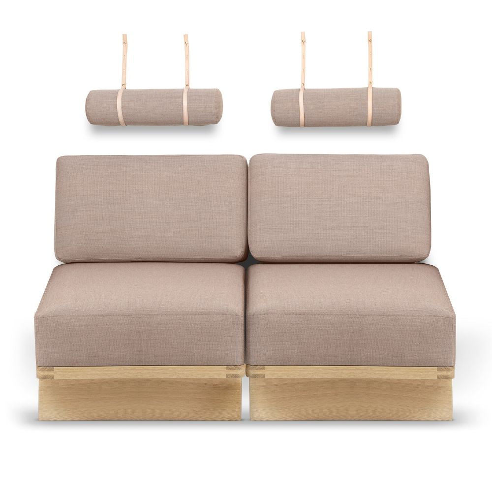BM0865 Daybeds with 2 Back Cushions and 2 Round Cushions by Borge Mogensen for Carl Hansen and Son