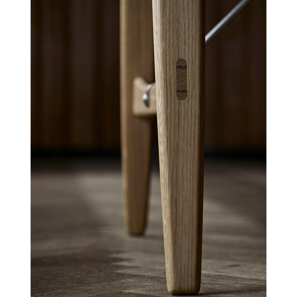 Carl Hansen and Son Borge Mogenson Hunting Table Leg Detail