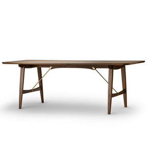 Borge Mogenson Hunting Table in Walnut BM1160 by Carl Hansen and Son