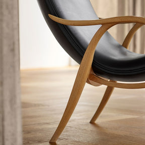 Carl Hansen FH429 Signature Chair by Frits Henningsen Black Leather SIF Oak Oil Frame Detail