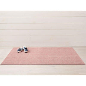 Chilewich Heathered Blush Floor Mat with Shoes