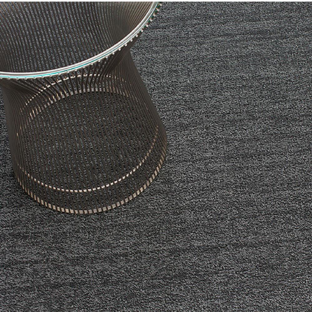Chilewich Heathered Grey Shag Floor Mat with Knoll Platner Side Table