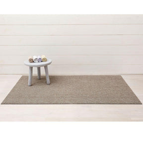 Chilewich Heathered Pebble Floor Mat with Stool