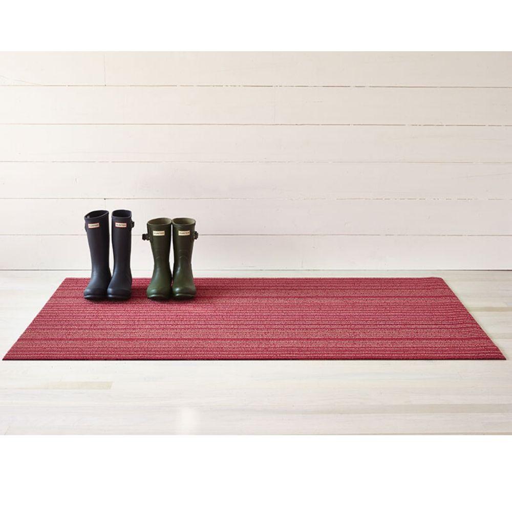 Chilewich Skinny Stripe Shag Mat Raspberry with boots