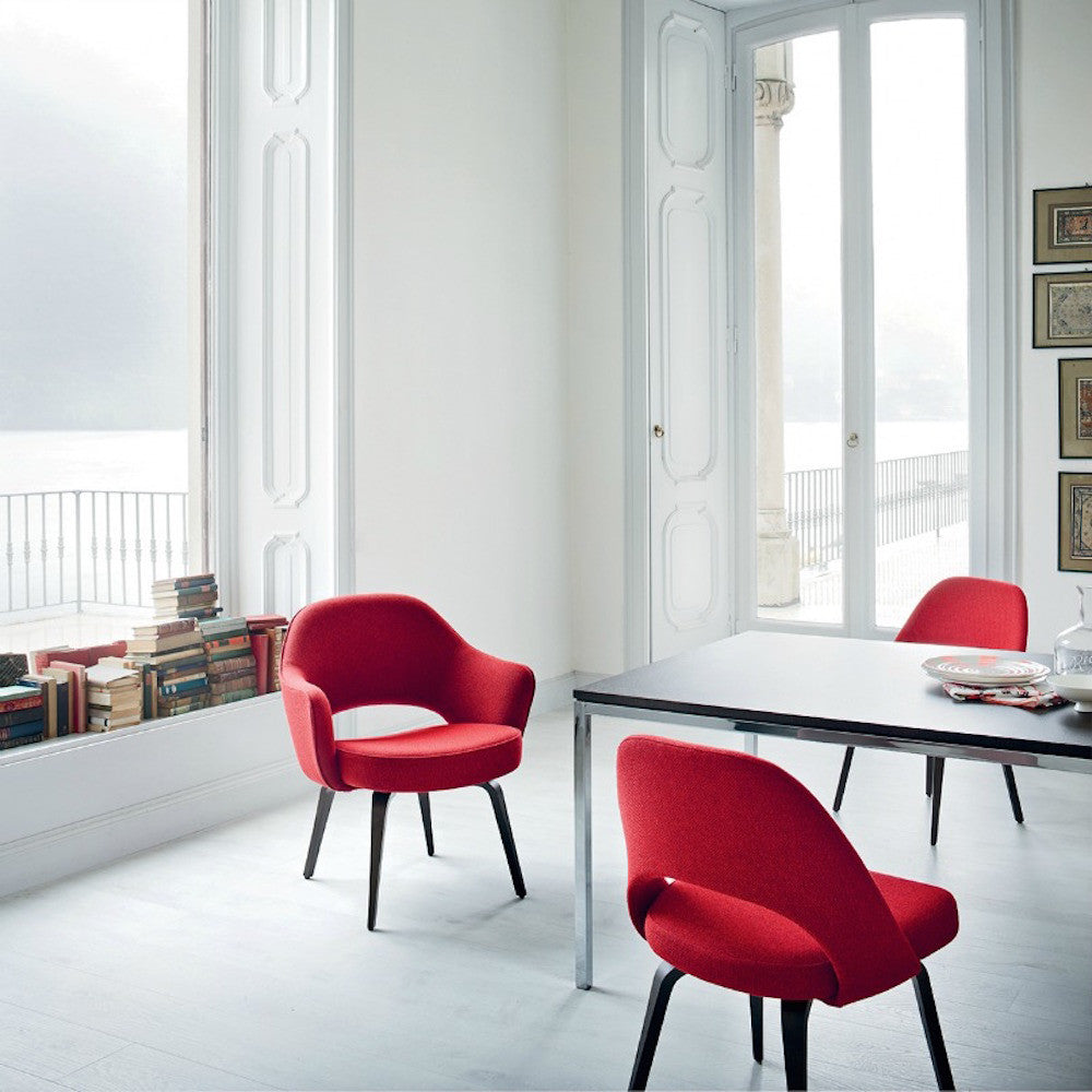 Red Saarinen Executive Arm Chair in situ Lake Como Knoll