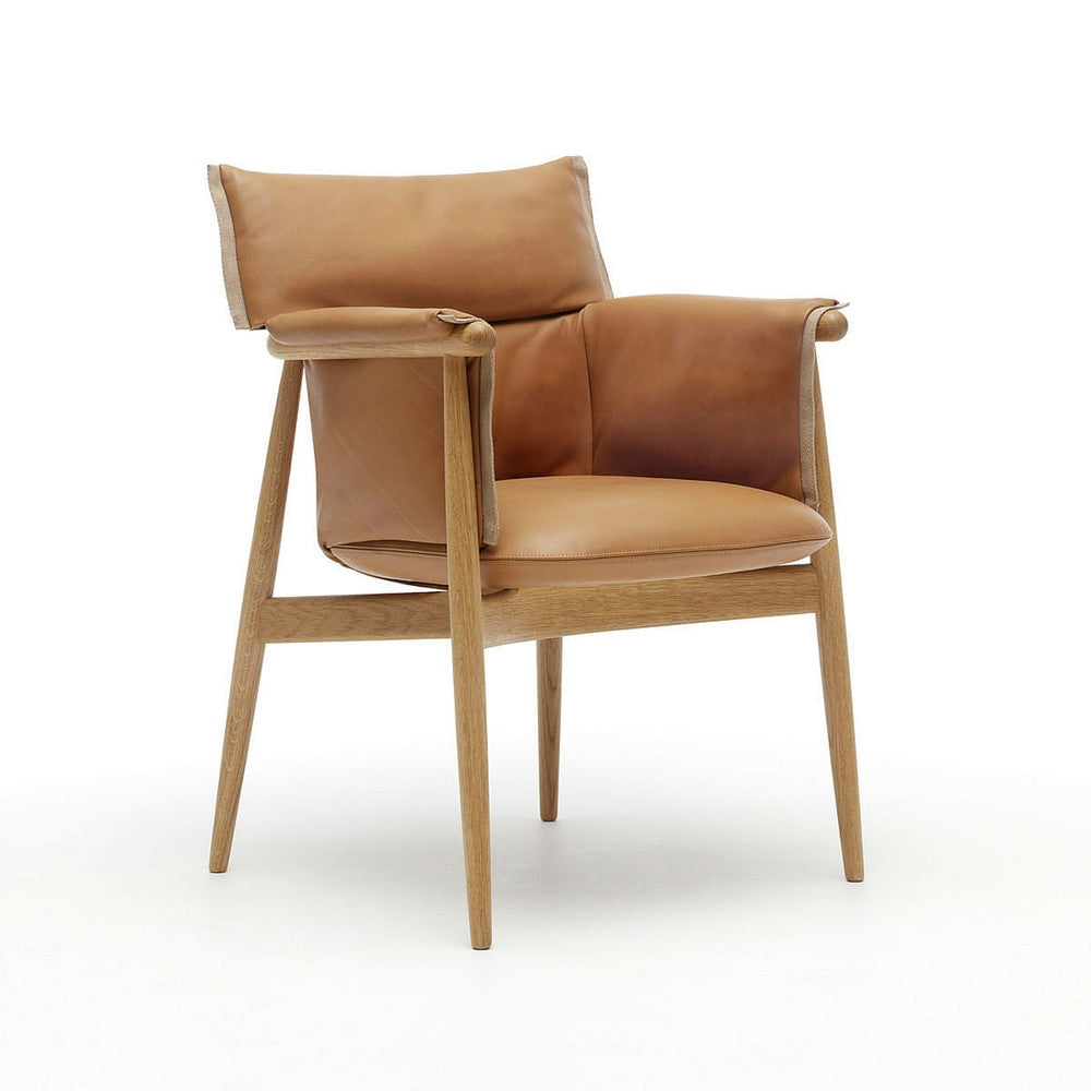 Eoos Dining Chair by Carl Hansen and Son in Oak with Caramel Leather