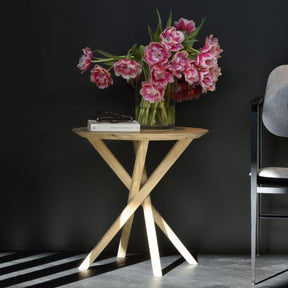 Ethnicraft Oak Mikado Side Table with Flowers