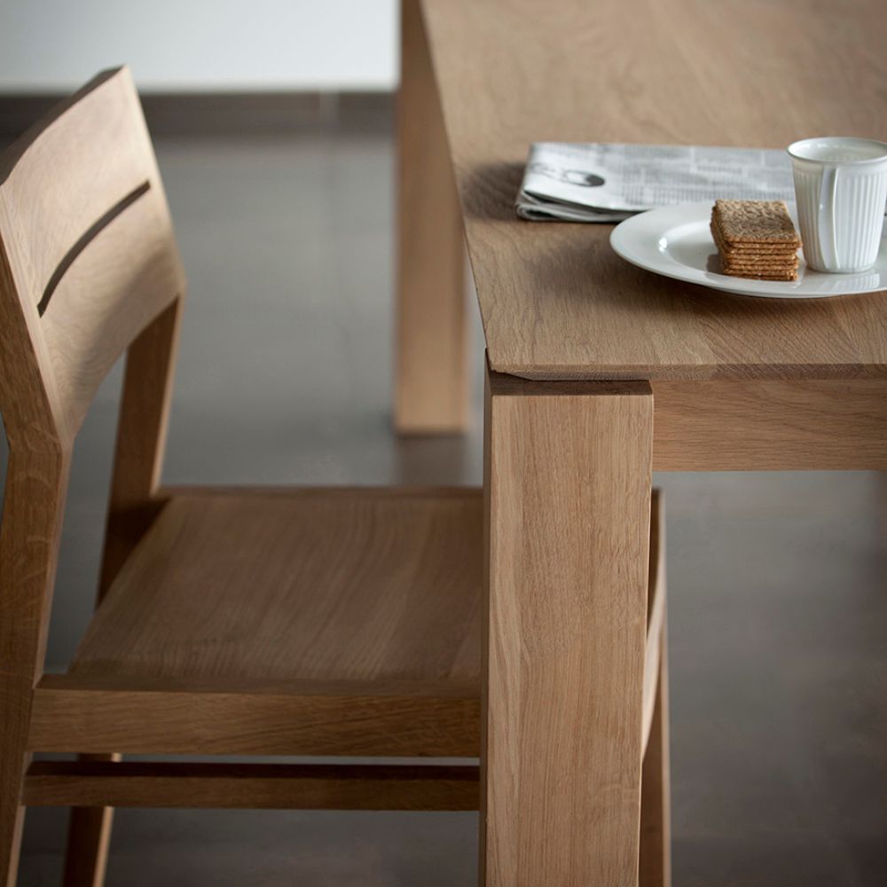 Ethnicraft Oak Slice Dining Table with Coffee and Biscuits