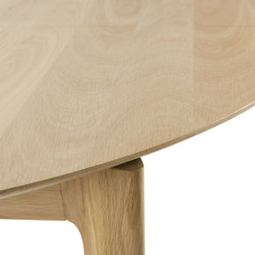 Ethnicraft Oak Bok Round Dining Table Top Edge Detail