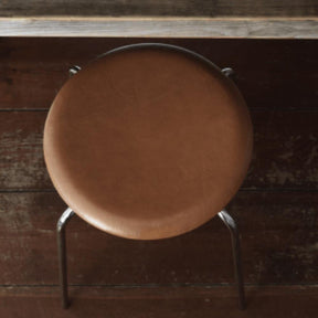 Fritz Hansen ARne Jacobsen Dot Stool Top Leather Detail