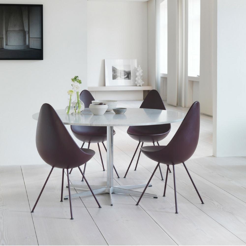 Fritz Hansen Arne Jacobsen Drop chairs with marble dining table