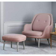 Fritz Hansen Ro Chair Light Pink in Room by Jaime Hayon
