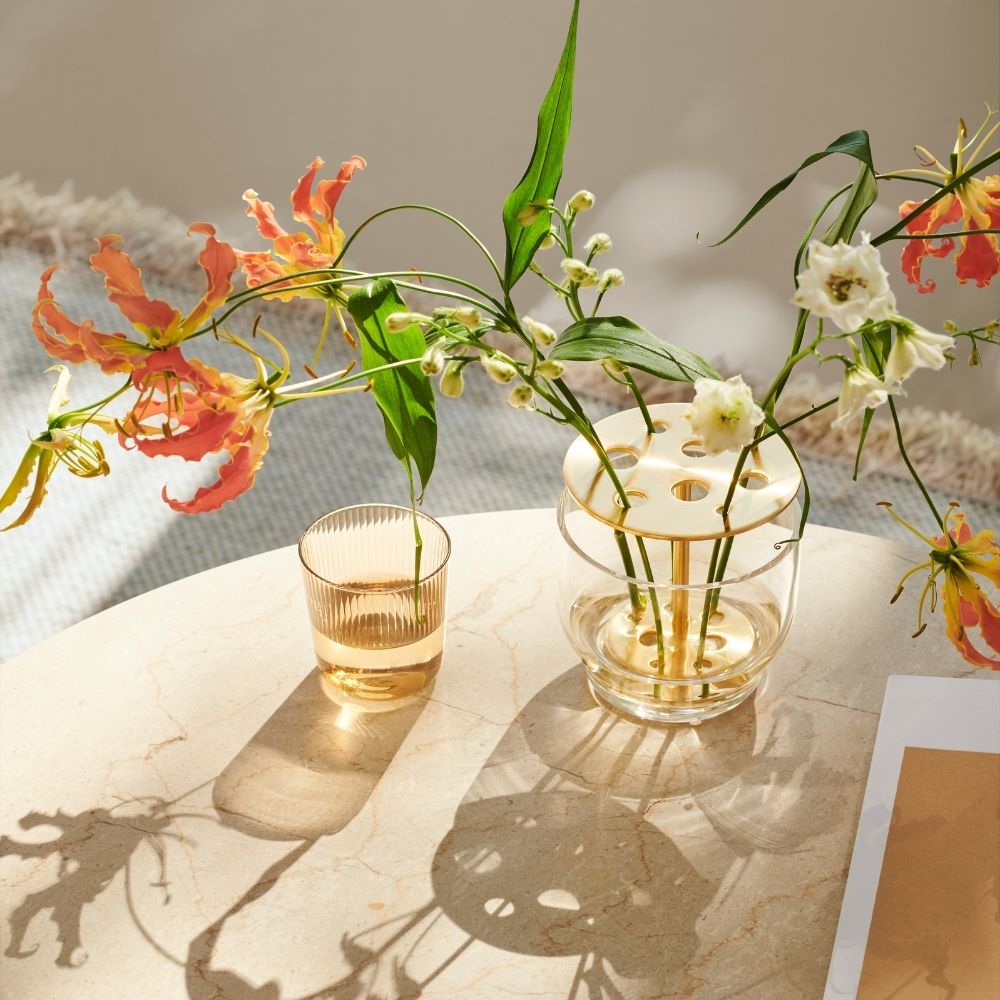 Fritz Hansen Ikebana Vase Small by Jaime Hayon on Paul McCobb Planner Coffee Table in Cream Marble