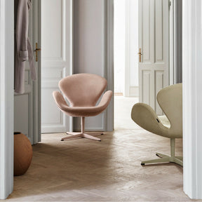 Fritz Hansen Swan Chairs Rose and Grass Nubuck Leather in Situ