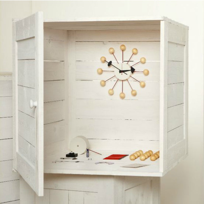 Nelson Ball Clock Vitra