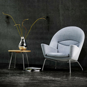 Hans Wegner Oculus Chair CH468 Grey in Room Carl Hansen & Son