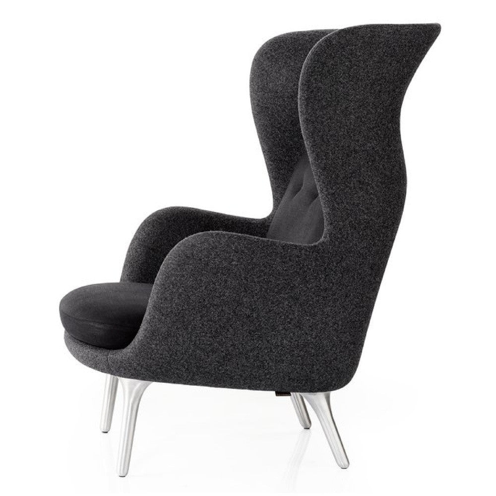 Fritz Hansen Ro Chair by Jaime Hayon in Designer Selection Black Profile