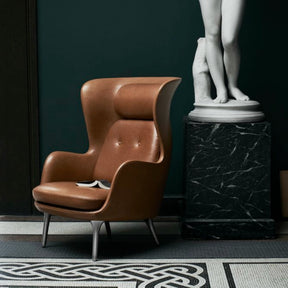 Jaime Hayon Ro Chair Elegance Leather Walnut in Room Fritz Hansen