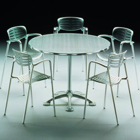 Knoll Pensi Cafe Table with Toledo Chairs Indoor Studio Shot