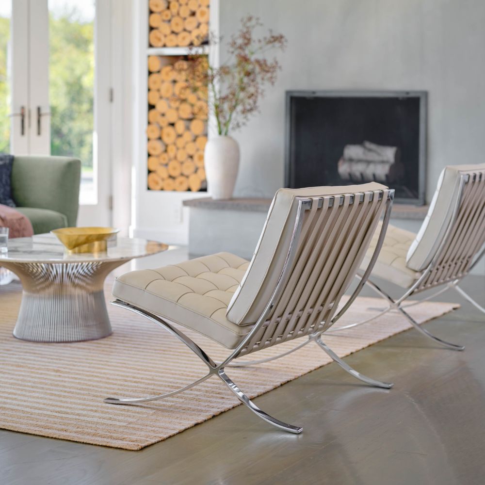 Knoll Barcelona Chairs White Volo Leather in Living Room