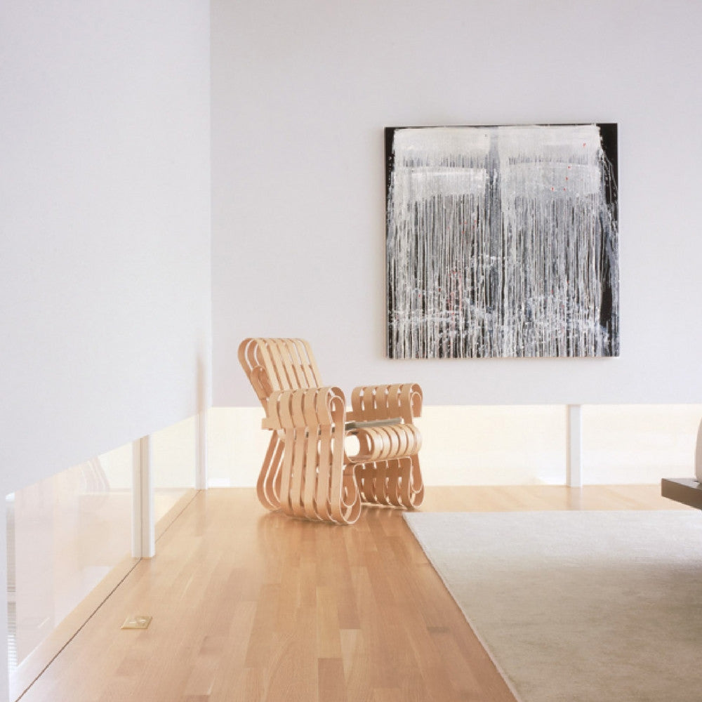 Gehry Power Play Club Chair in Room with Art Knoll