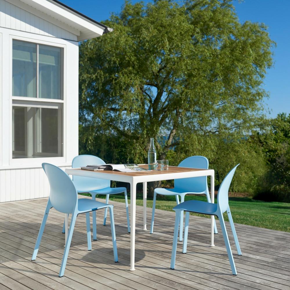 Knoll Jonathan Olivares Aluminum Chairs with Richard Schultz Outdoor Dining Table
