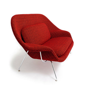 Saarinen Womb Settee in Ita Red by Maria Cornejo for Knoll Luxe Profile View