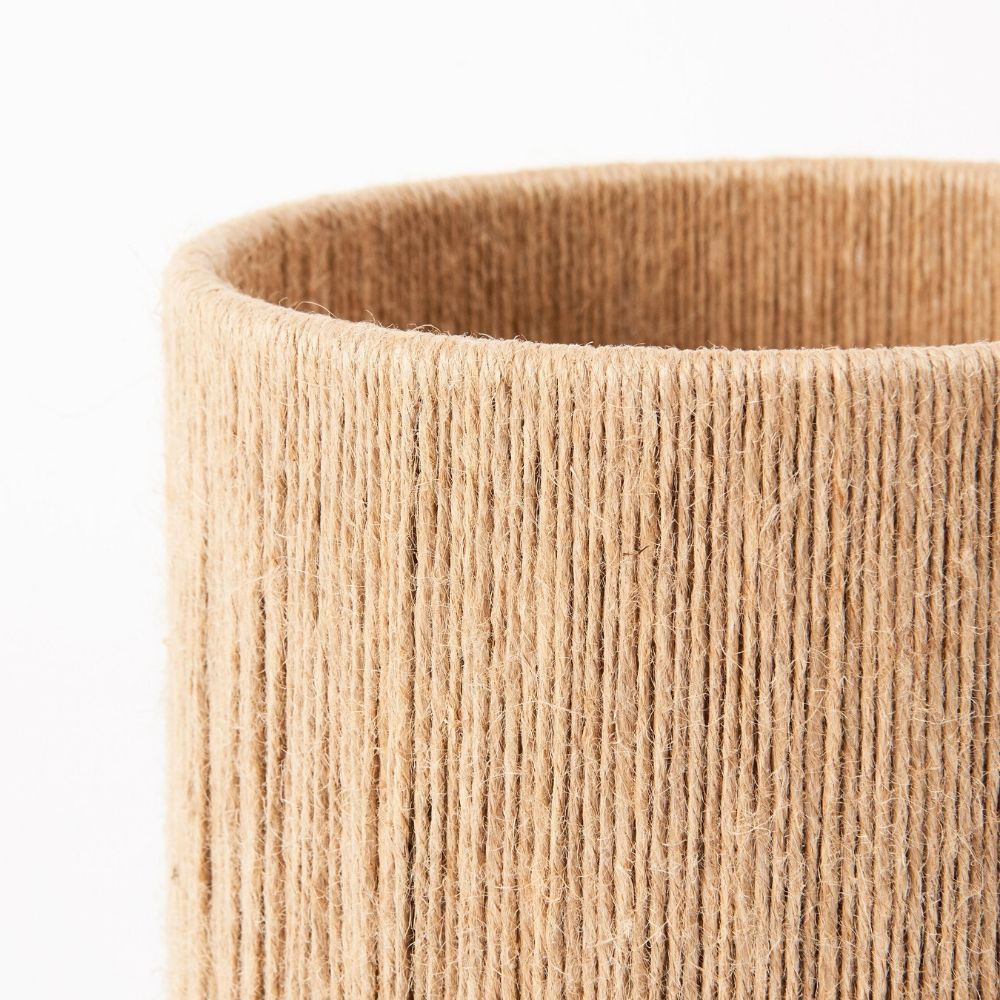 Made by Hand Ro Table Lamp Jute Detail