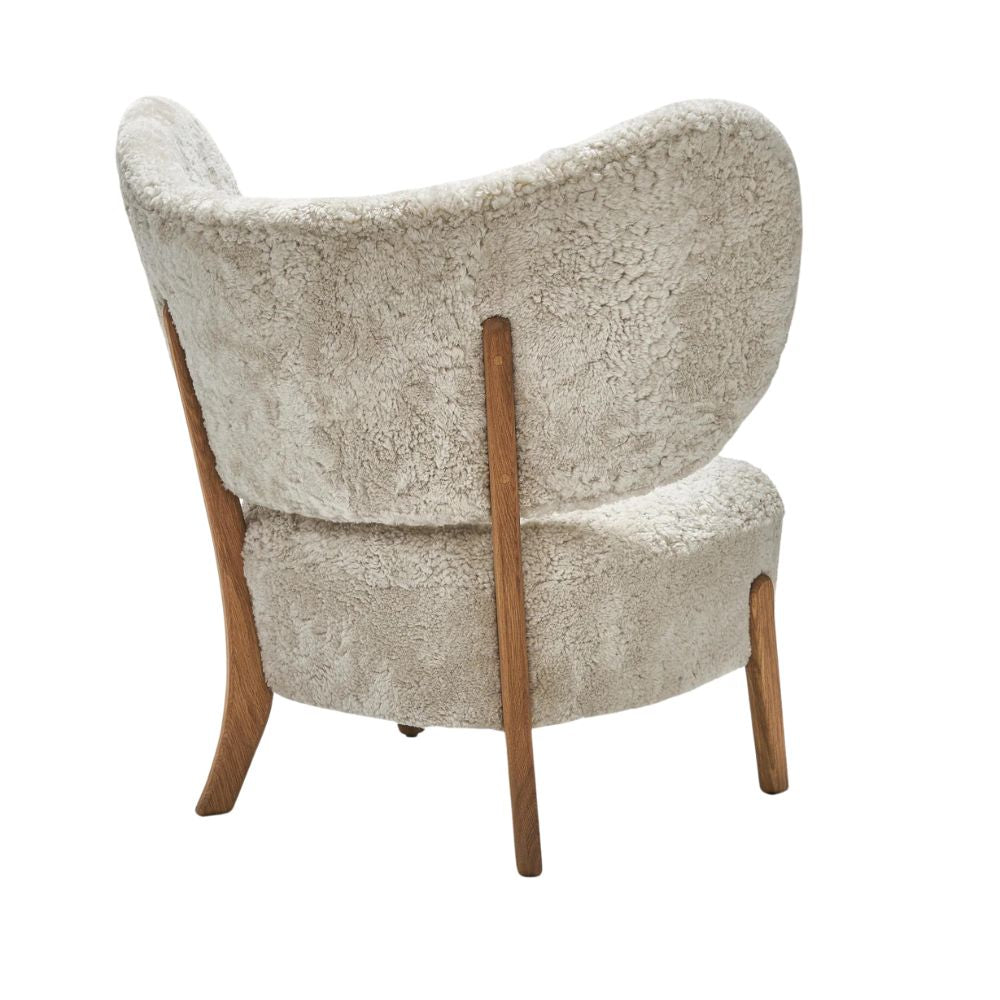 Mazo TMBO Lounge Chair Moonlight Sheepskin Oiled Oak Back