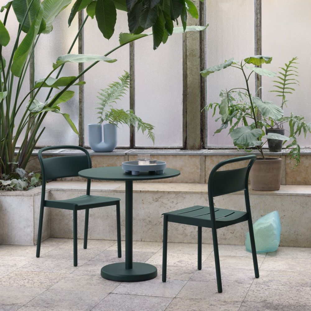 Muuto Linear Steel Side Chair with Round Cafe Table