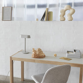 Muuto Linear Table Lamp with Workshop Table