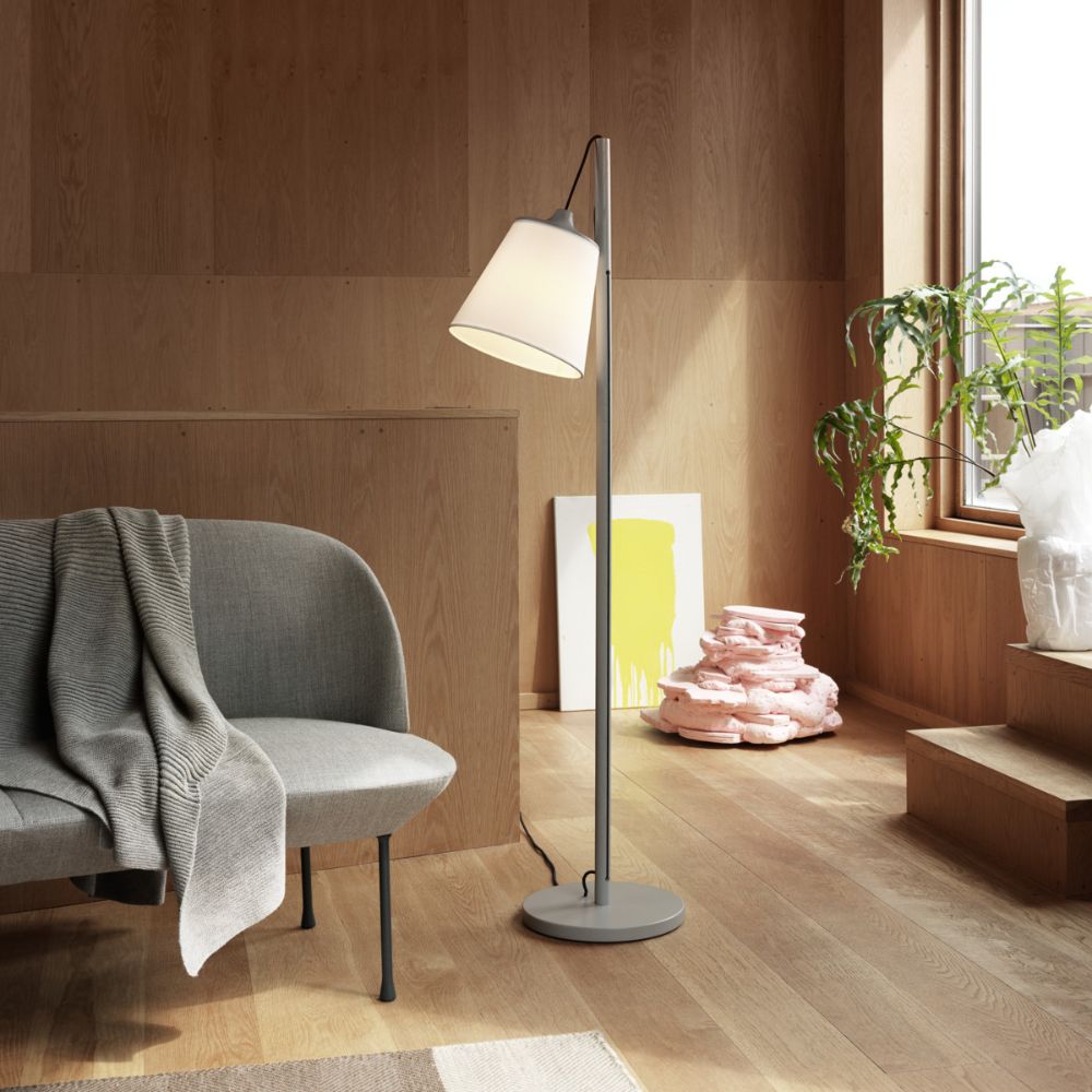 Muuto Pull Floor Lamp with Oslo Sofa