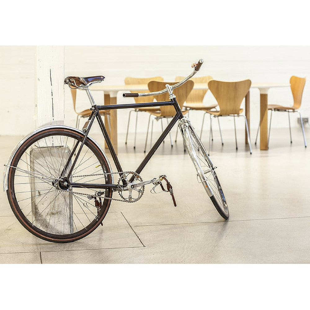 Fritz Hansen Series 7 Chairs with Analog Table and Velobis Bike