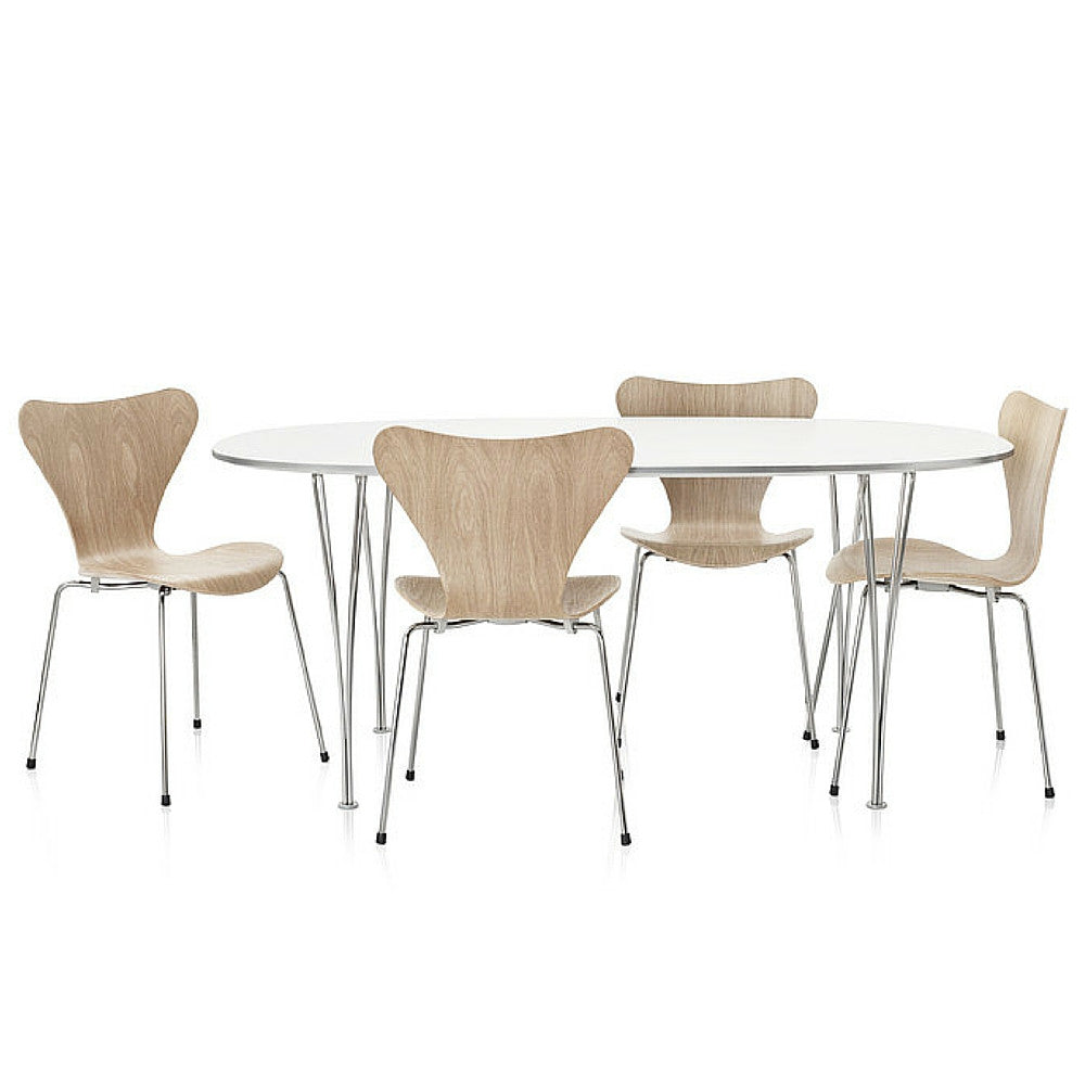 Oak Series 7 Chairs with Supercircular Table Arne Jacobsen Fritz Hansen