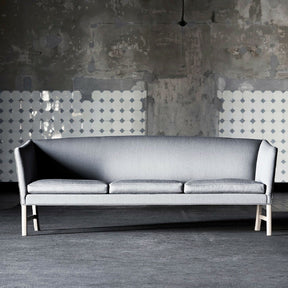 Ole Wanscher OW603 Sofa in Room Carl Hansen & Son