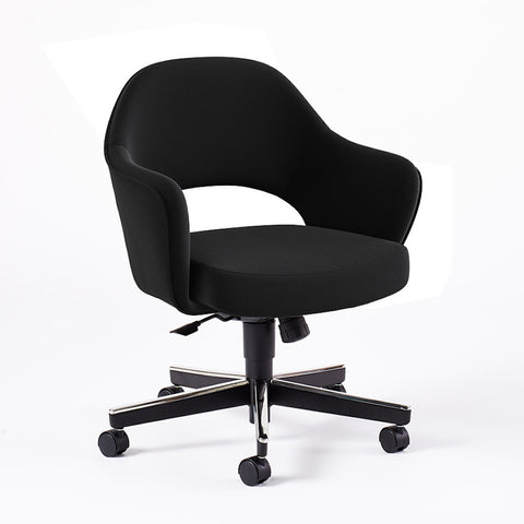 Saarinen Executive Arm Chair with Swivel Base