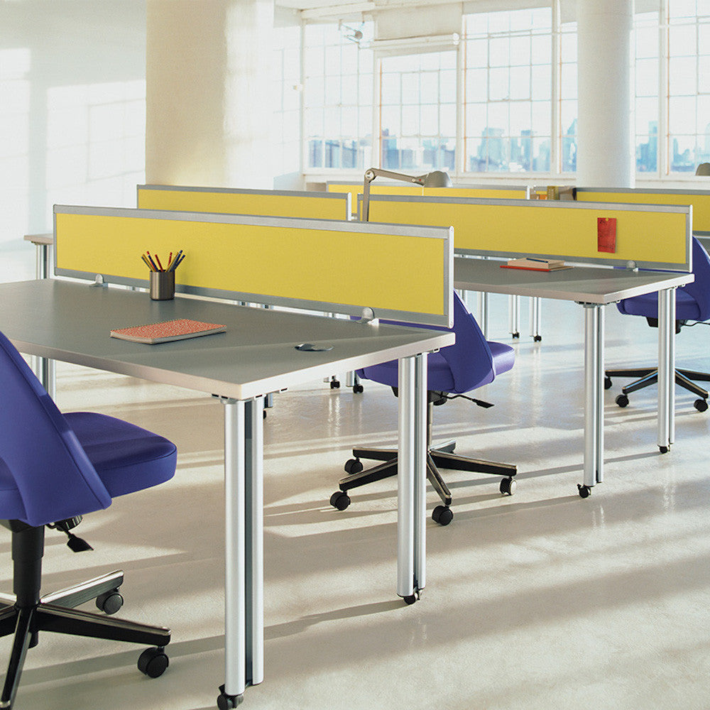 Saarinen Executive Armless Office Chairs on Casters in Open Office Space Knoll