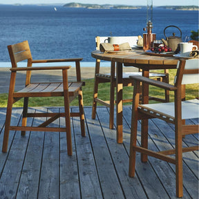Skargaarden Djuro Dining Table Outdoors with Djuro Dining Chairs