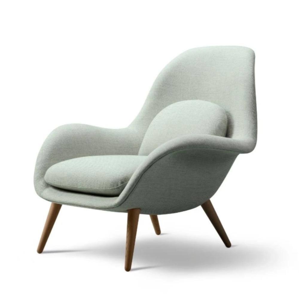Fredericia Swoon Lounge Chair in Kvadrat Sunniva 132 Side