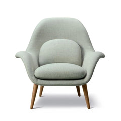 Fredericia Swoon Lounge Chair in Kvadrat Sunniva 132