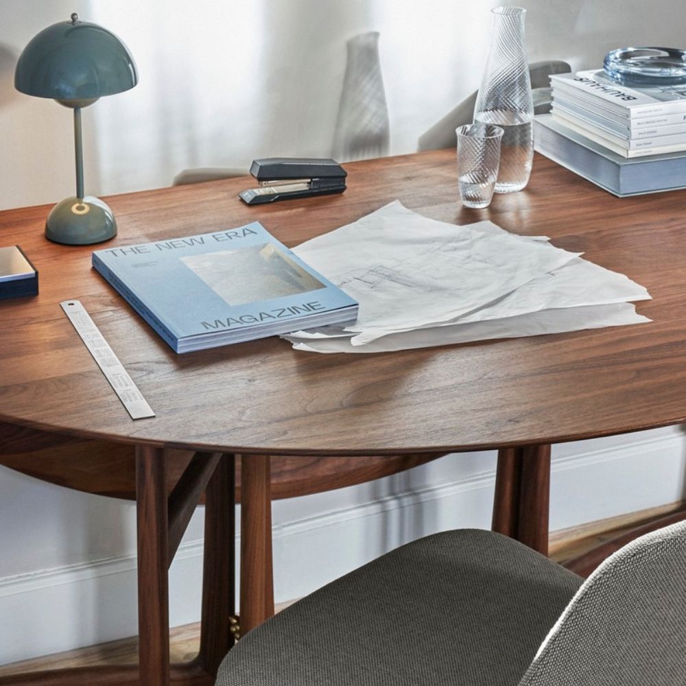 VP9 Portable Flowerpot Lamp Light Blue with Walnut Dropleaf Table Desk in Copenhagen Home Office